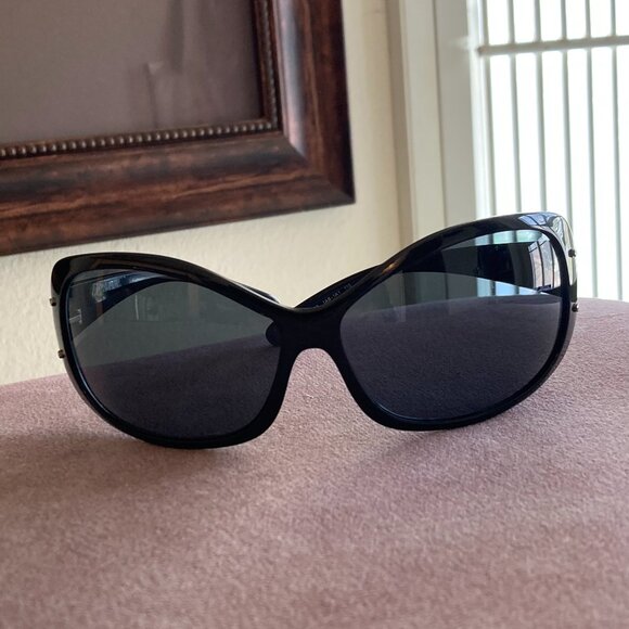 PRADA Black Big Sunglasses SPR 04F 70013 1AB-1A1 115 - Picture 1 of 5